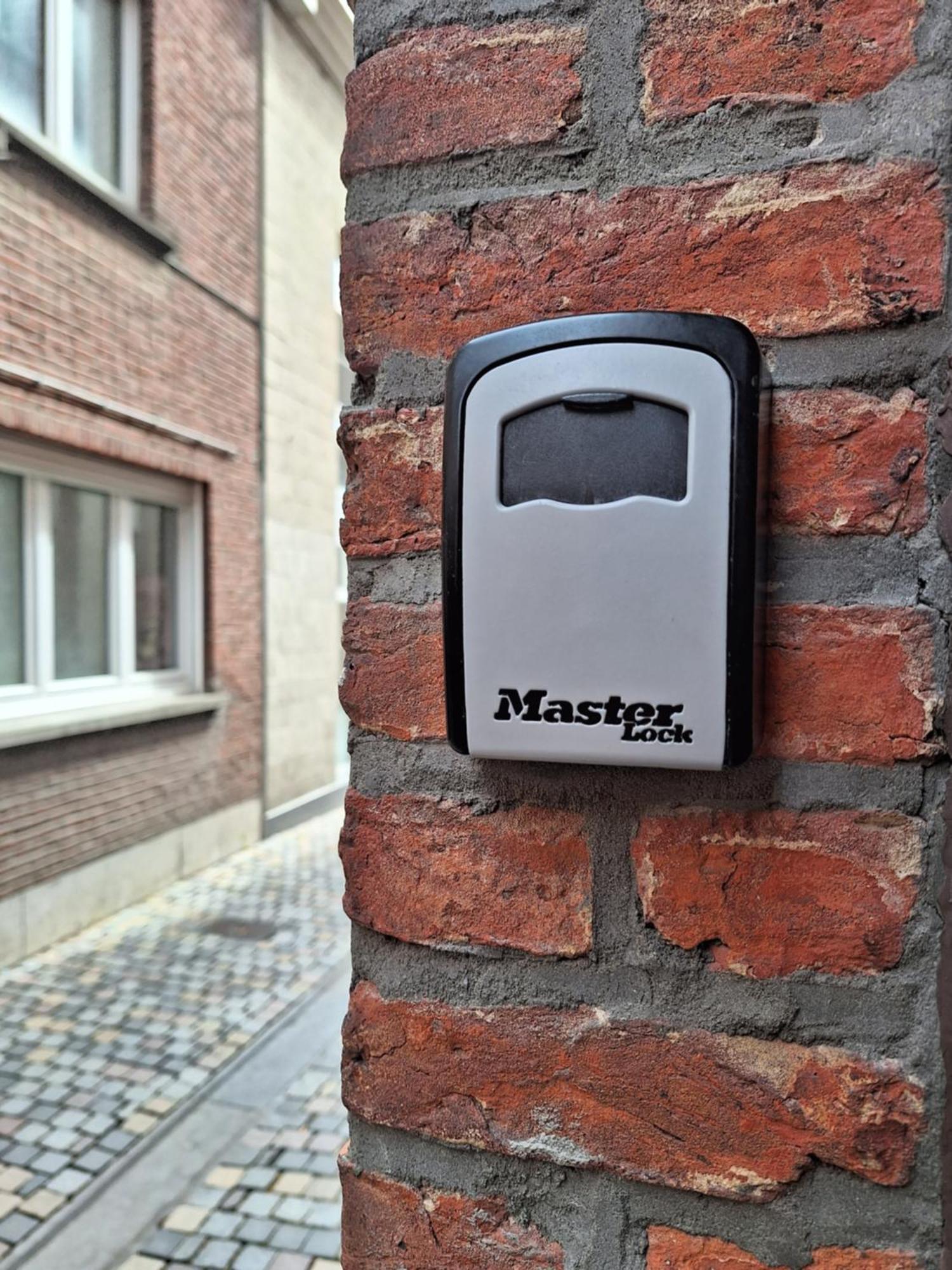 Huis Alna 3 Мехелен Екстериор снимка